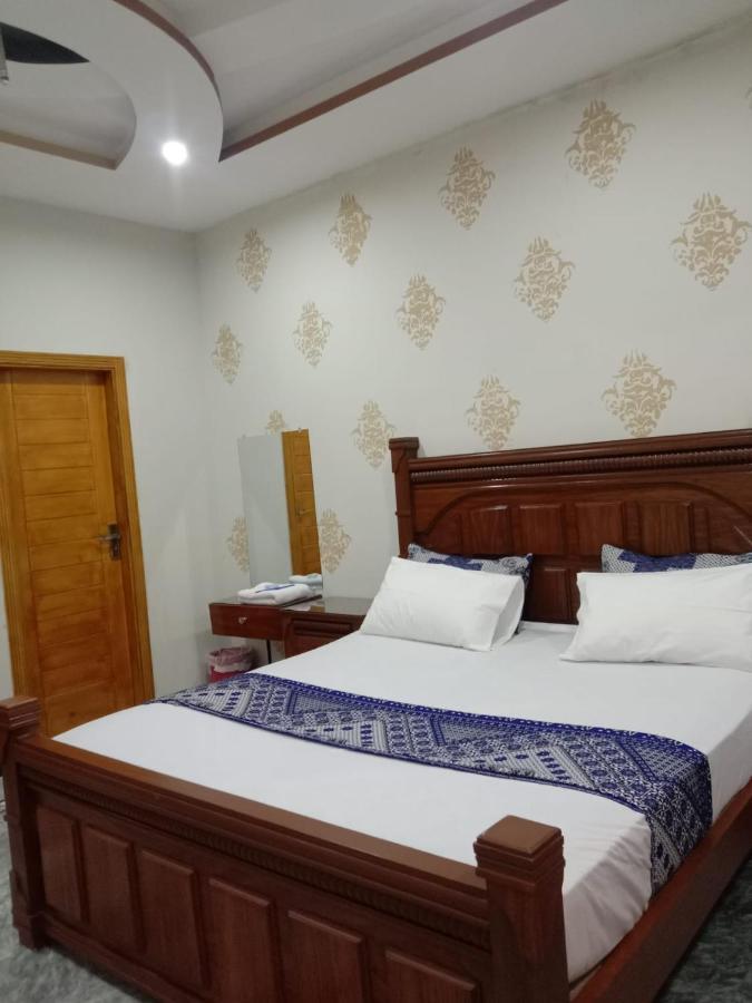 Lavish Residency Guest House Fasial Town Ραβαλπίντι Εξωτερικό φωτογραφία